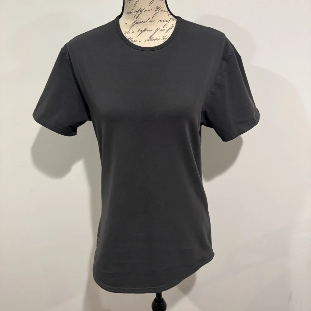 BYLT Basics Drop Cut Lux Short Sleeve TShirt Charcoal Gray Men’s Size Small